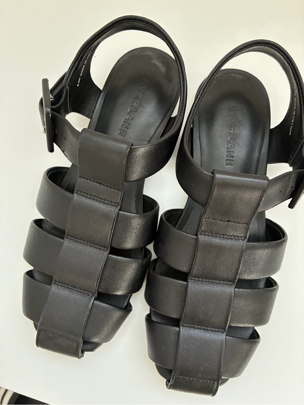 Everlane Day Fisherman Sandals